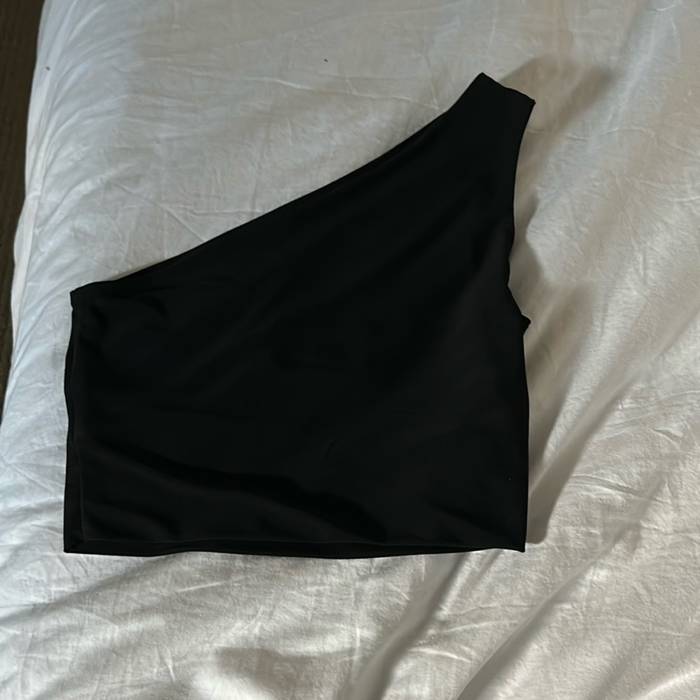 BNWOT AYM STUDIO CROP TOP